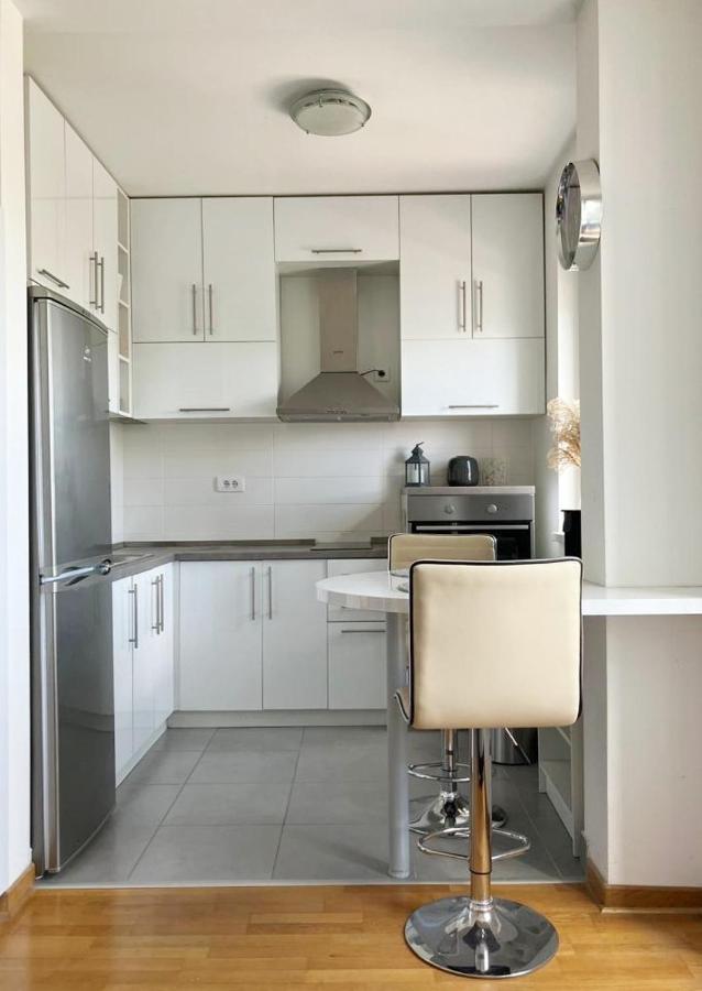 Cozy Nest Savada Apartamento Belgrado Exterior foto